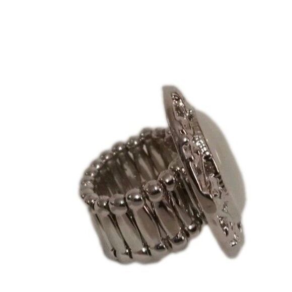 Paparazzi Stretch Band Ring MOONLIT MARIGOLD One Size Fits Most - Picture 3 of 4